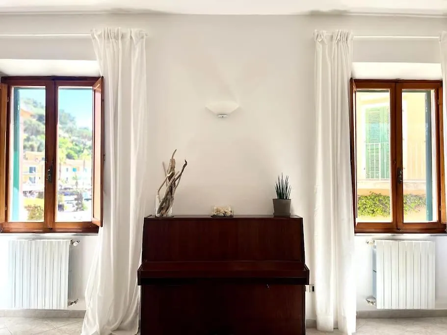 A Casa Di Nonna Anna Apartment Porto Azzurro Italy