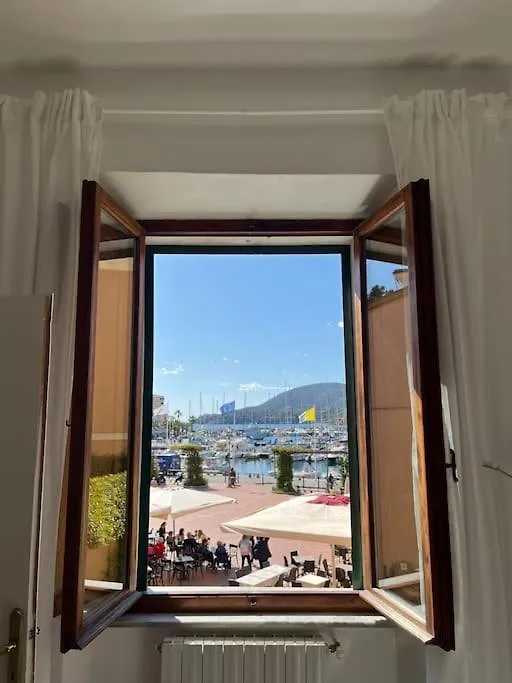 A Casa Di Nonna Anna Apartment Porto Azzurro Italy